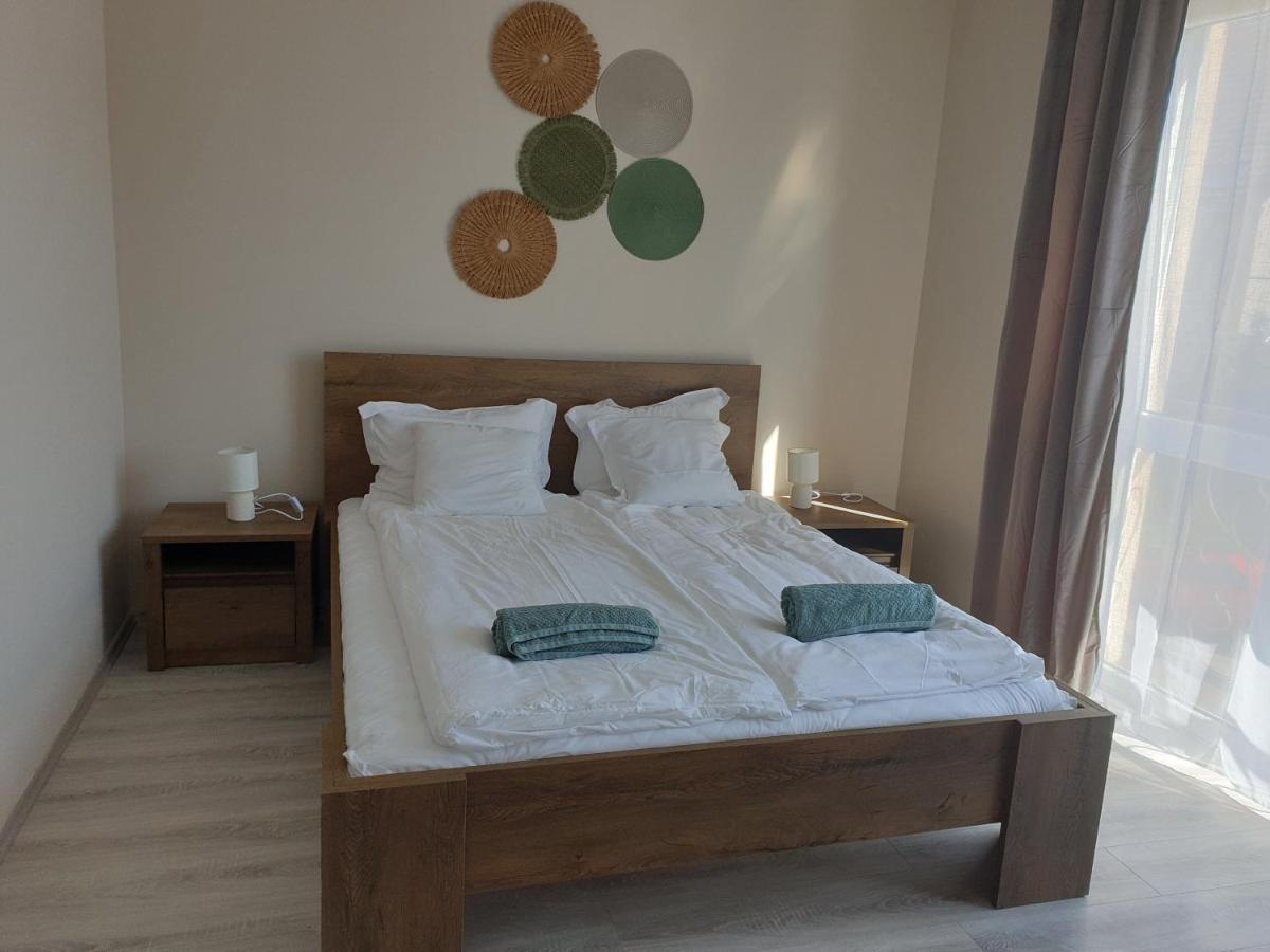Chill House Apartman Егер Екстериор снимка